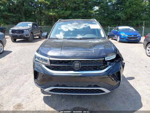 2024 Volkswagen Taos 1.5t Se მანქანა იყიდება აუქციონზე, vin: 3VVVX7B25RM064359, აუქციონის ნომერი: 45456987