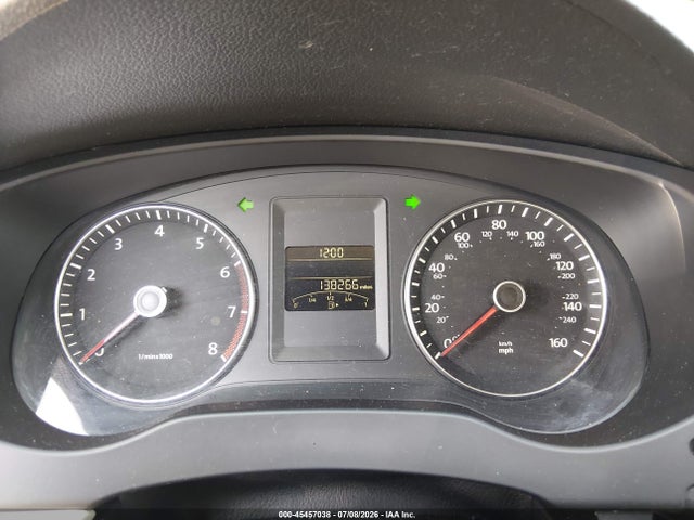 2013 Volkswagen Jetta 2.5l Se მანქანა იყიდება აუქციონზე, vin: 3VWDP7AJ3DM450321, აუქციონის ნომერი: 45457038