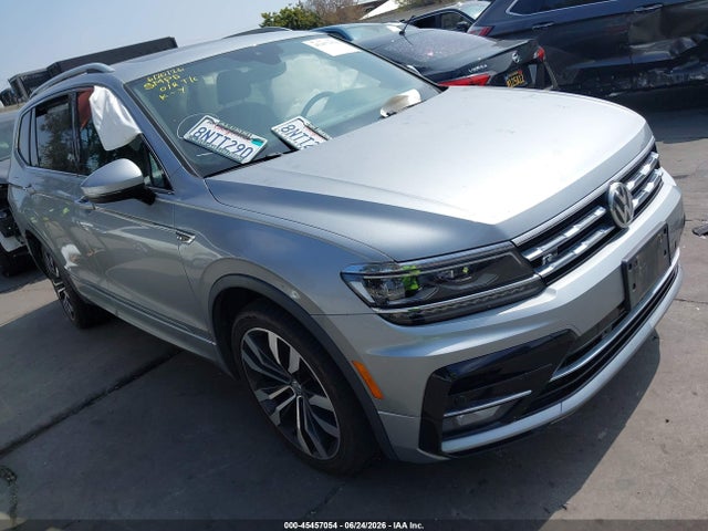Volkswagen Tiguan 2.0t Sel Premium R-line 2020 3VV4B7AX1LM034757 главное изображение