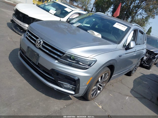 3VV4B7AX1LM034757 Volkswagen Tiguan 2.0t Sel Premium R-line