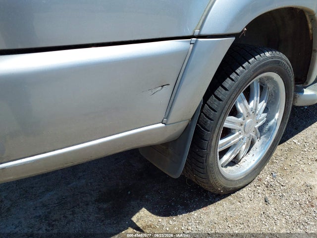 Aukcja sprzedaży 2002 Toyota Sequoia Limited V8, vin: 5TDBT48A92S076580, numer aukcji: 45457077