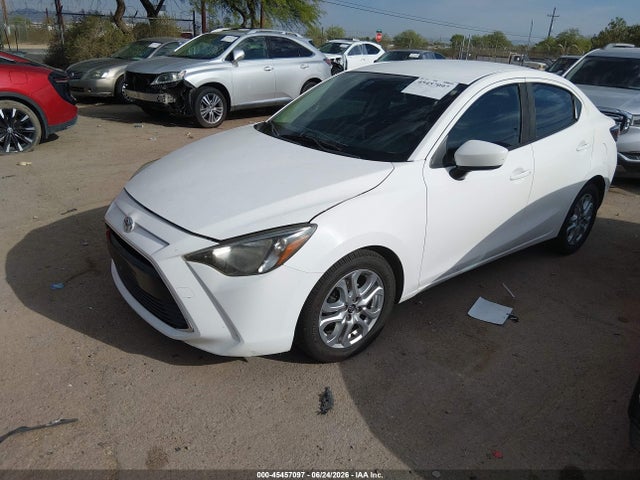 3MYDLBYV9JY316509 Toyota YARIS IA