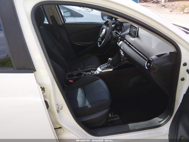 3MYDLBYV9JY316509 Toyota YARIS IA