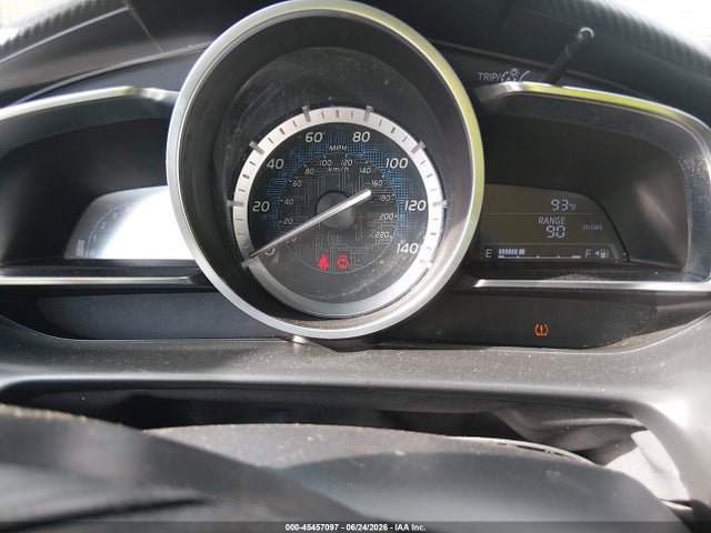 3MYDLBYV9JY316509 Toyota YARIS IA