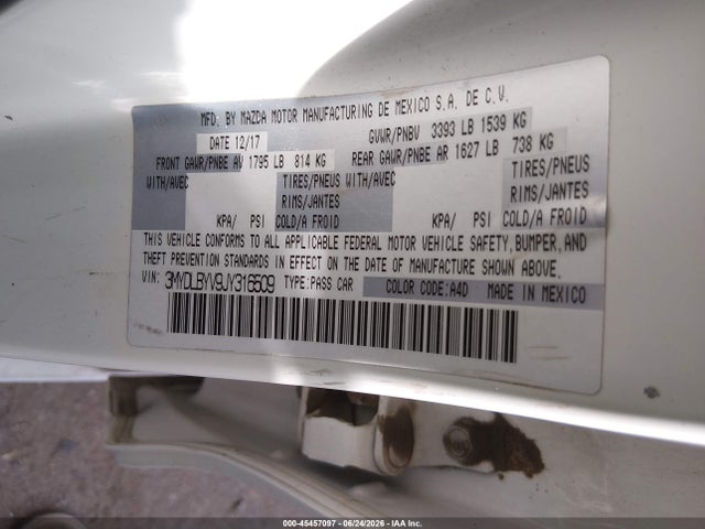 3MYDLBYV9JY316509 Toyota YARIS IA