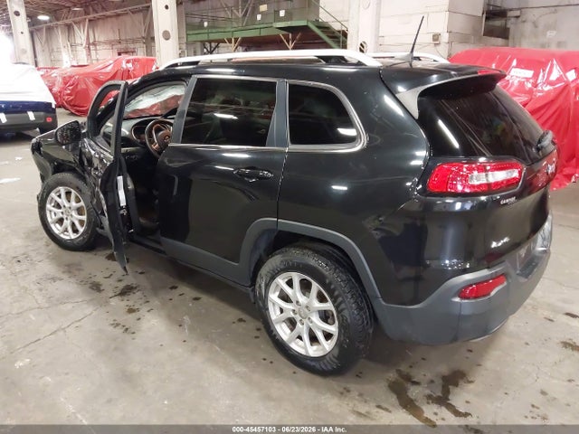 Jeep Cherokee Latitude 2016 1C4PJMCS9GW148624 Image 3