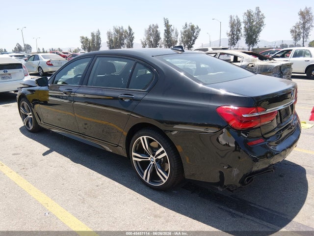 WBA7E2C39HG740745 BMW 740I