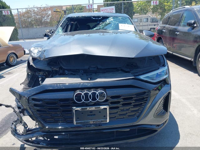 Продаж на аукціоні авто 2024 Audi Q8 E-tron S Line Premium Quattro, vin: WA1BAAGE8RB038309, номер лоту: 45457152