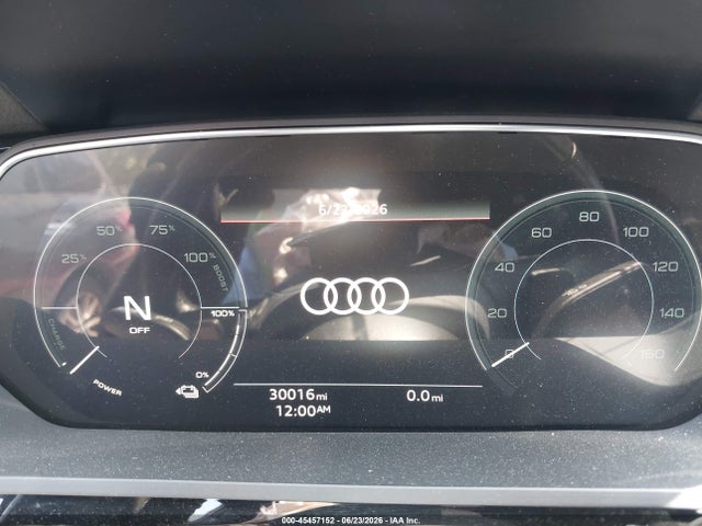 Продаж на аукціоні авто 2024 Audi Q8 E-tron S Line Premium Quattro, vin: WA1BAAGE8RB038309, номер лоту: 45457152
