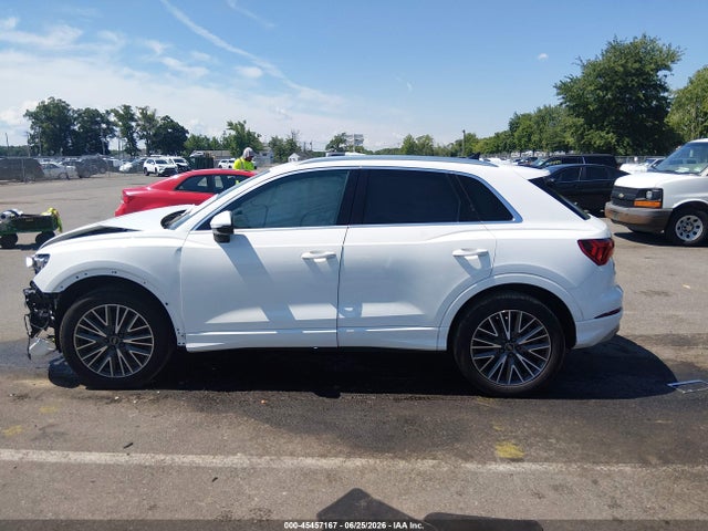 Продаж на аукціоні авто 2022 Audi Q3 Premium 40 Tfsi Quattro Tiptronic, vin: WA1AUCF30N1004671, номер лоту: 45457167