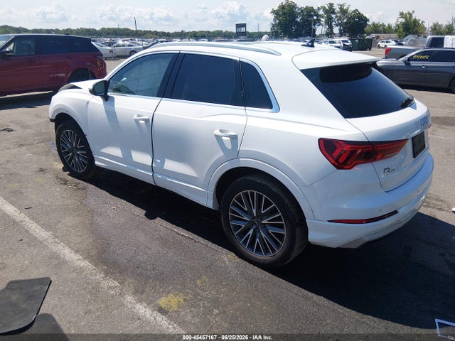 Продаж на аукціоні авто 2022 Audi Q3 Premium 40 Tfsi Quattro Tiptronic, vin: WA1AUCF30N1004671, номер лоту: 45457167