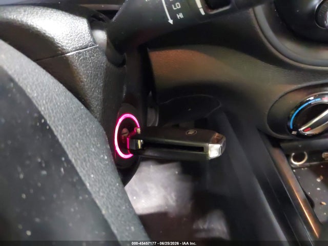 45457177 :رقم المزاد ، KNDJ23AU9M7787299 vin ، 2021 Kia Soul S مزاد بيع