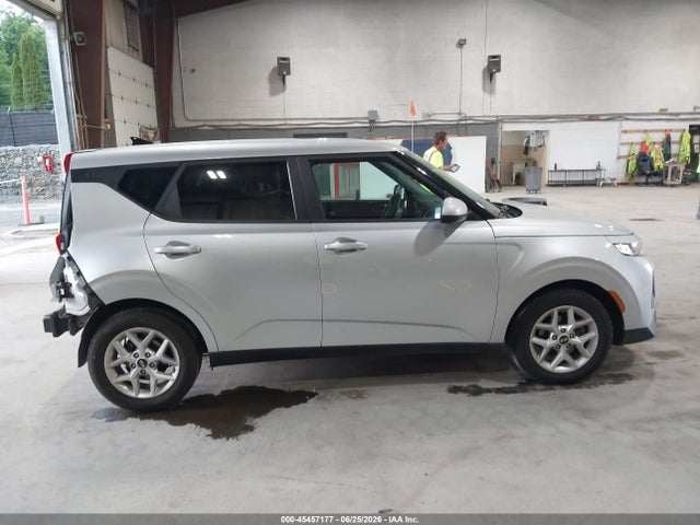 45457177 :رقم المزاد ، KNDJ23AU9M7787299 vin ، 2021 Kia Soul S مزاد بيع