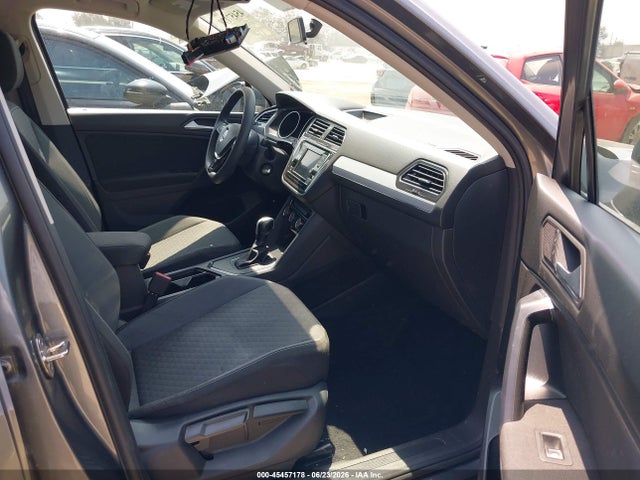 2021 Volkswagen Tiguan 2.0t S მანქანა იყიდება აუქციონზე, vin: 3VV1B7AX9MM011389, აუქციონის ნომერი: 45457178