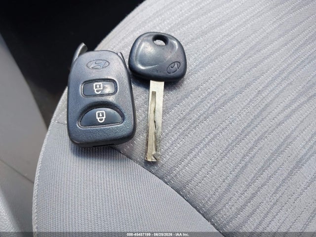 45457199 :رقم المزاد ، KMHCT4AE8HU373762 vin ، 2017 Hyundai Accent Se مزاد بيع