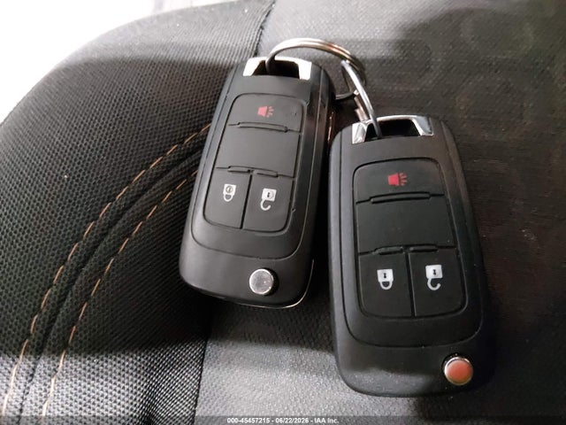 Chevrolet TRAX LS 2018 3GNCJNSB7JL353983 Image 11
