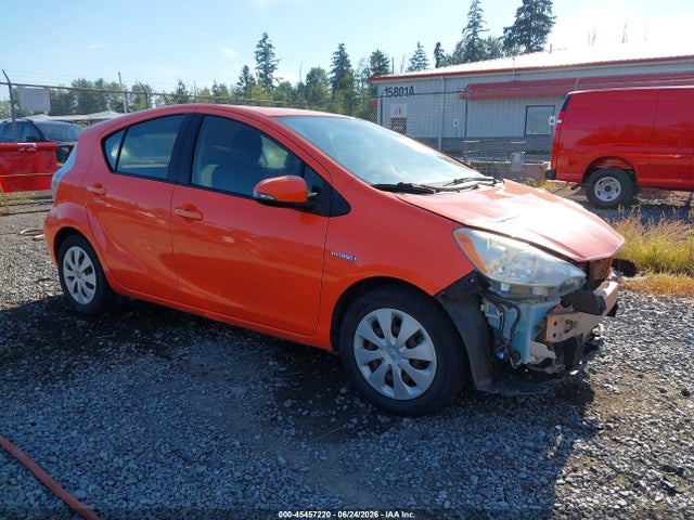 Продаж на аукціоні авто 2012 Toyota Prius C Two, vin: JTDKDTB33C1030369, номер лоту: 45457220