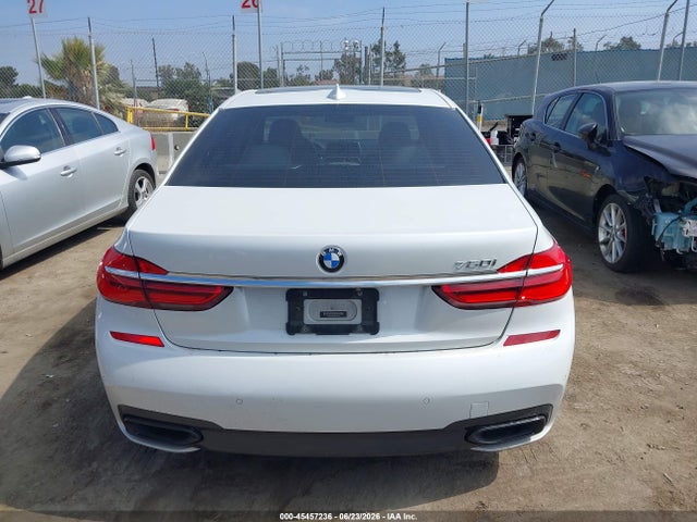 WBA7F0C50HGM21320 BMW 750i