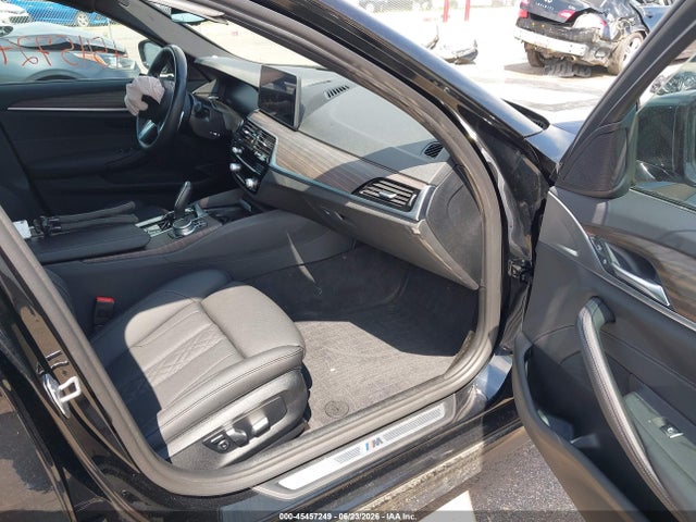 45457249 :رقم المزاد ، WBA13BJ0XNWX42400 vin ، 2022 Bmw 530 I Xdrive مزاد بيع