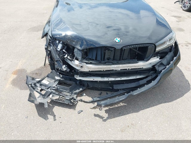 45457249 :رقم المزاد ، WBA13BJ0XNWX42400 vin ، 2022 Bmw 530 I Xdrive مزاد بيع