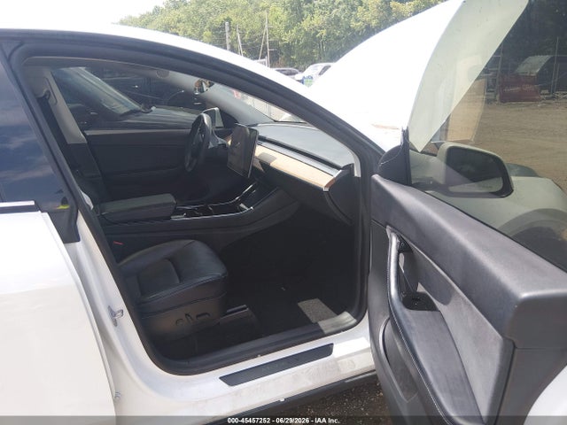 45457252 :رقم المزاد ، 5YJYGDEF8LF037516 vin ، 2020 Tesla Model Y Long Range Dual Motor All-wheel Drive/performance Dual Motor All-wheel Drive مزاد بيع