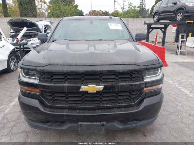 Chevrolet Silverado 1500 Custom 2018 1GCRCPEC2JZ296548 Image 12
