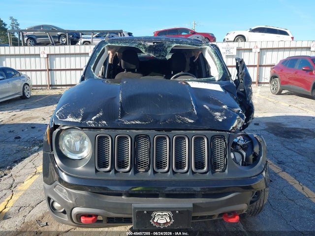 45457285 :رقم المزاد ، ZACCJBCB7JPG98007 vin ، 2018 Jeep Renegade Trailhawk 4x4 مزاد بيع