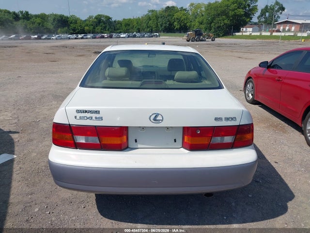 Продаж на аукціоні авто 1998 Lexus Es 300, vin: JT8BF28G5W5024986, номер лоту: 45457304