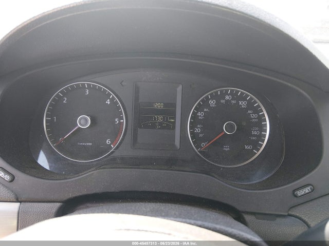 2013 Volkswagen Jetta 2.0l Tdi მანქანა იყიდება აუქციონზე, vin: 3VW3L7AJ2DM363551, აუქციონის ნომერი: 45457313