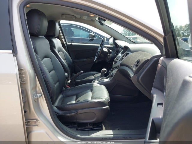 1G1P75SZ8E7186087 Chevrolet Cruze Diesel