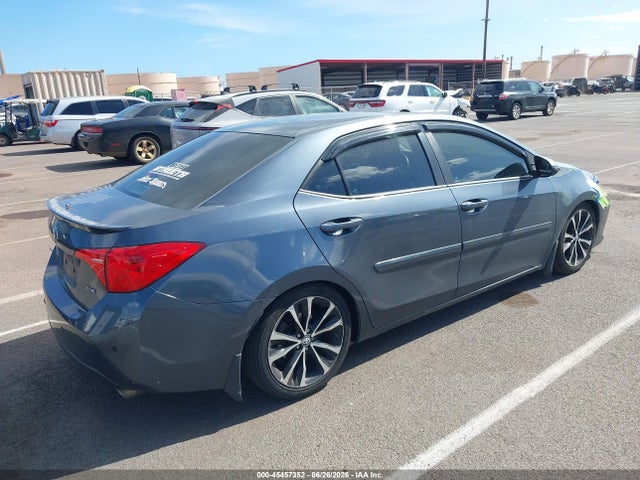 Toyota COROLLA SE 2017 5YFBURHE4HP583806 Image 4