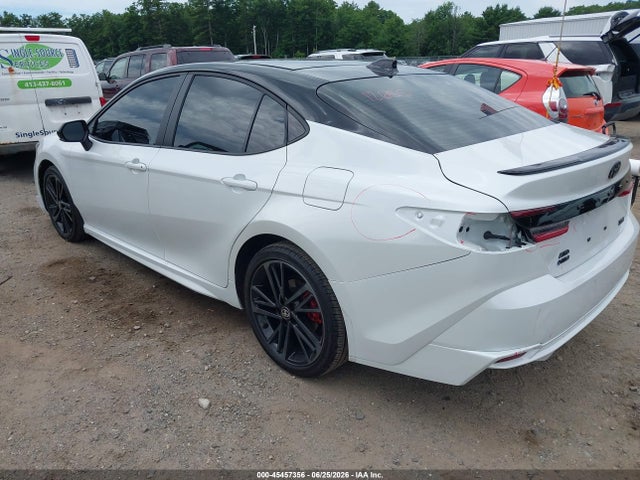 Toyota CAMRY XSE 2026 4T1DBADKXTU050006 Image 3