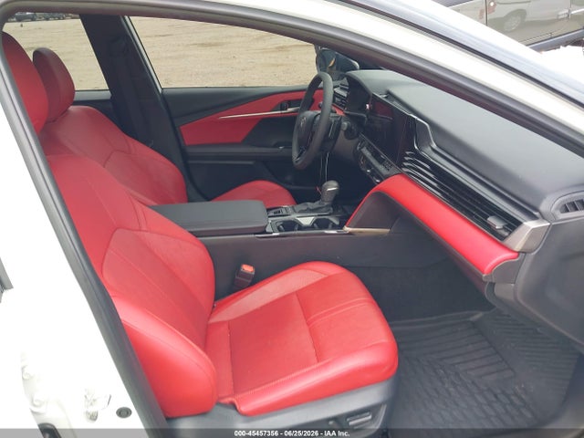 Toyota CAMRY XSE 2026 4T1DBADKXTU050006 Image 5