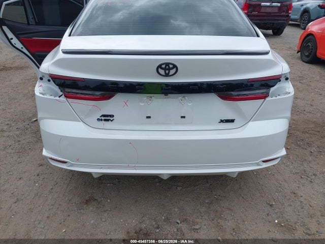Toyota CAMRY XSE 2026 4T1DBADKXTU050006 Image 6