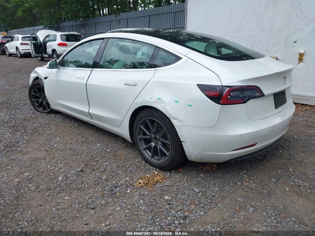 5YJ3E1EB8KF421533 Tesla Model 3 Long Range/performance