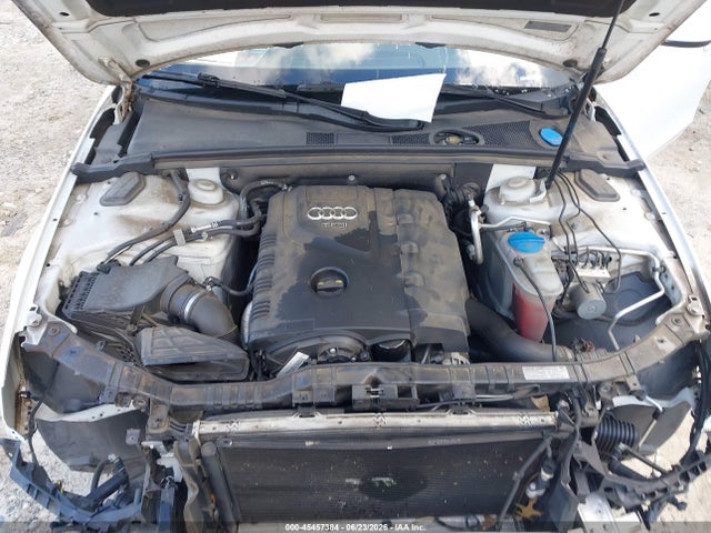 2015 Audi A4 2.0t Premium მანქანა იყიდება აუქციონზე, vin: WAUDFAFL3FN023997, აუქციონის ნომერი: 45457384