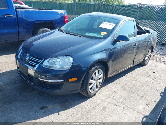 45457389 :رقم المزاد ، 3VWRZ7AJ9AM121991 vin ، 2010 Volkswagen Jetta Limited Edition مزاد بيع