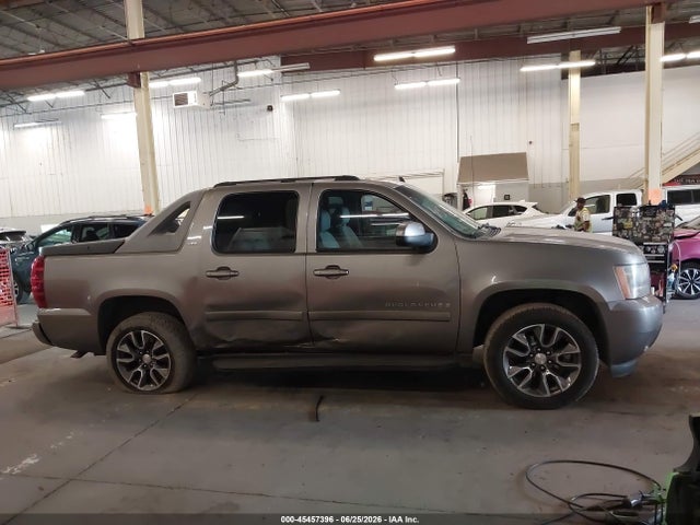2007 Chevrolet Avalanche 1500 Ltz მანქანა იყიდება აუქციონზე, vin: 3GNFK12397G156200, აუქციონის ნომერი: 45457396