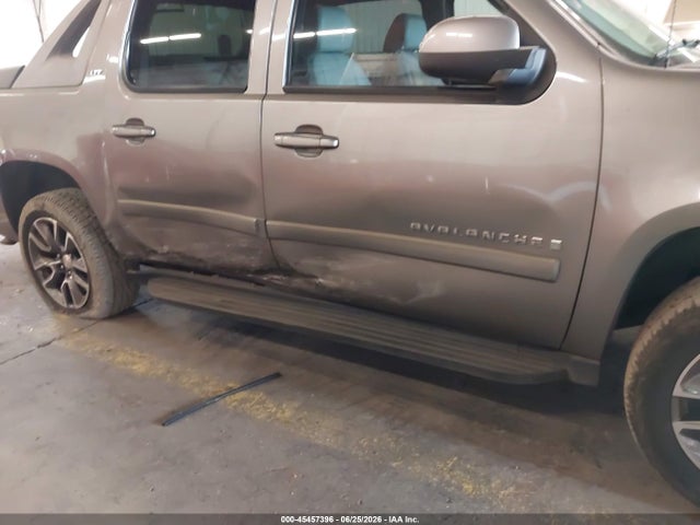 2007 Chevrolet Avalanche 1500 Ltz მანქანა იყიდება აუქციონზე, vin: 3GNFK12397G156200, აუქციონის ნომერი: 45457396