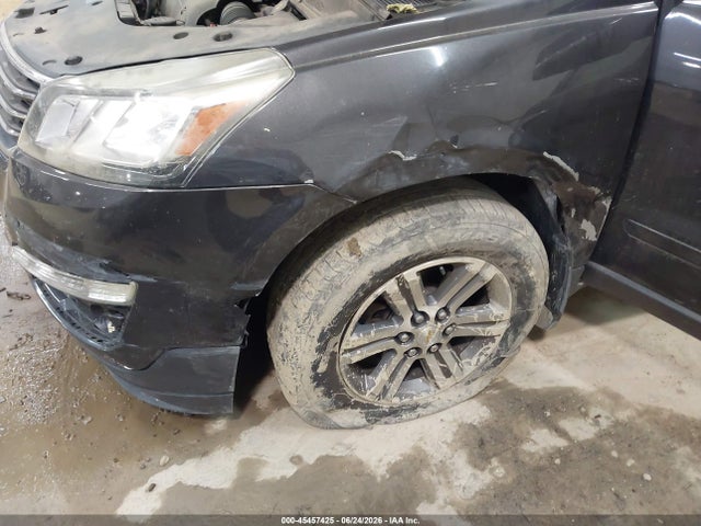 2017 Chevrolet Traverse Lt მანქანა იყიდება აუქციონზე, vin: 1GNKVGKD5HJ105293, აუქციონის ნომერი: 45457425
