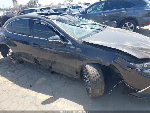 45457441 :رقم المزاد ، 58ADA1C1XRU052335 vin ، 2024 Lexus Es 300h مزاد بيع