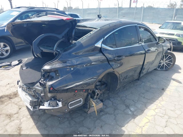 45457441 :رقم المزاد ، 58ADA1C1XRU052335 vin ، 2024 Lexus Es 300h مزاد بيع