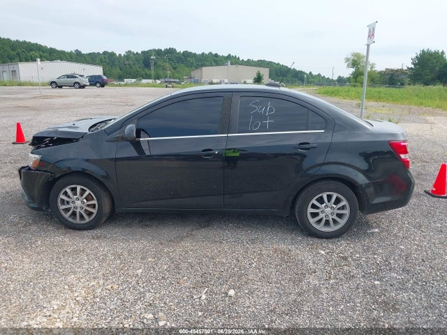 45457501 :رقم المزاد ، 1G1JD5SB3L4100720 vin ، 2020 Chevrolet Sonic Fwd  Lt مزاد بيع