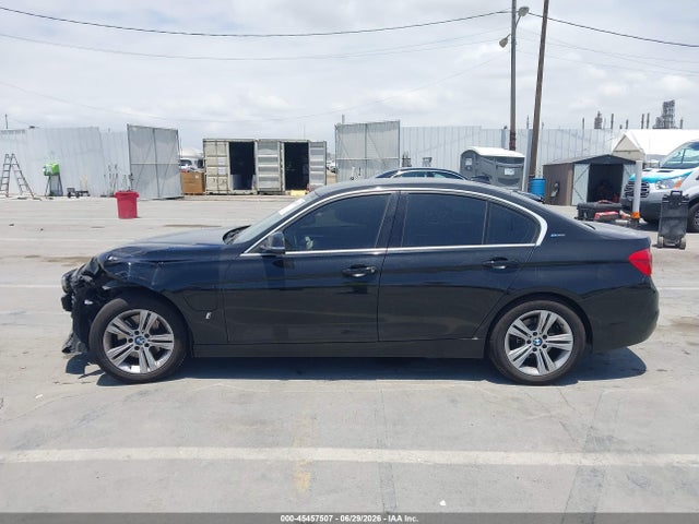 BMW 330e Iperformance 2017 WBA8E1C31HA029106 Image 14