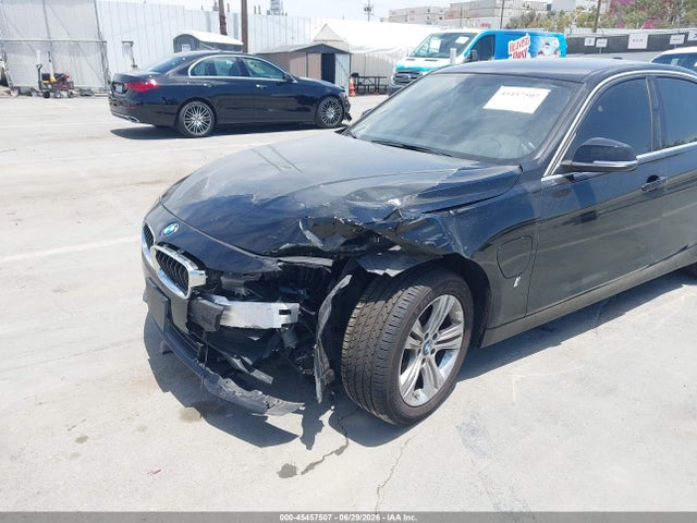 BMW 330e Iperformance 2017 WBA8E1C31HA029106 Image 6