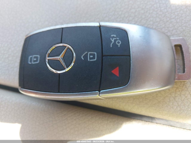 2020 Mercedes-benz Glb 250 4matic მანქანა იყიდება აუქციონზე, vin: W1N4M4HB8LW024821, აუქციონის ნომერი: 45457543
