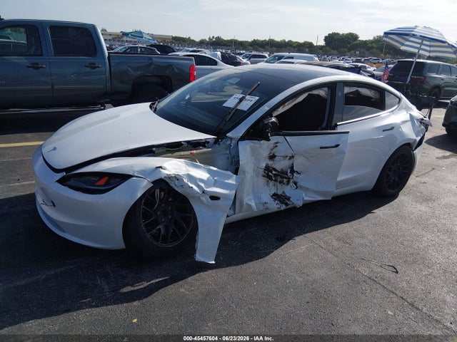 Продажа на аукционе авто 2024 Tesla Model 3 Long Range Dual Motor All-wheel Drive/rear-wheel Drive, vin: 5YJ3E1EA3RF727542, номер лота: 45457604