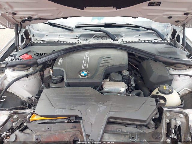 WBA3A5C51FF607963 BMW 328I