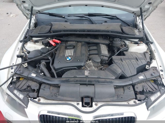 45457627 :رقم المزاد ، WBAKF5C50BE655998 vin ، 2011 Bmw 328i Xdrive مزاد بيع