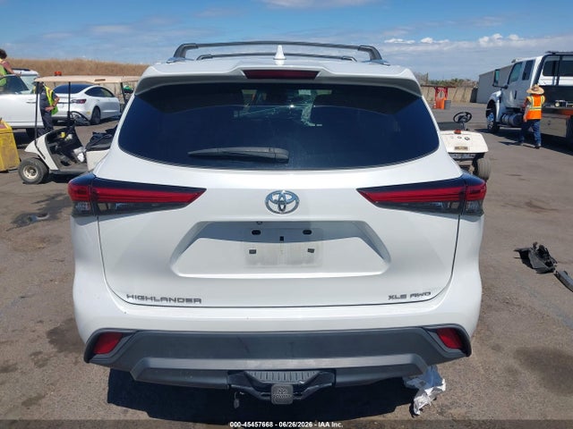 Toyota Highlander Xle 2022 5TDGZRBHXNS585492 Image 16